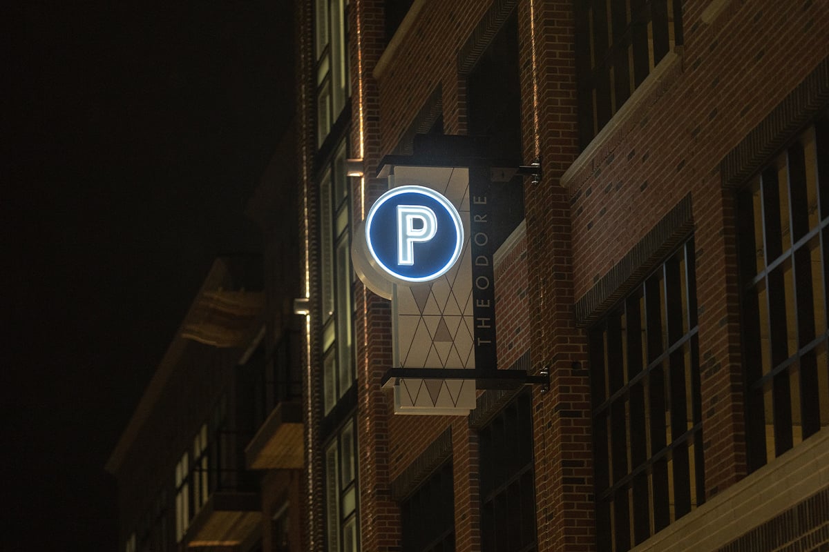 Arch-Signage_BridgePark_ParkingSign_016